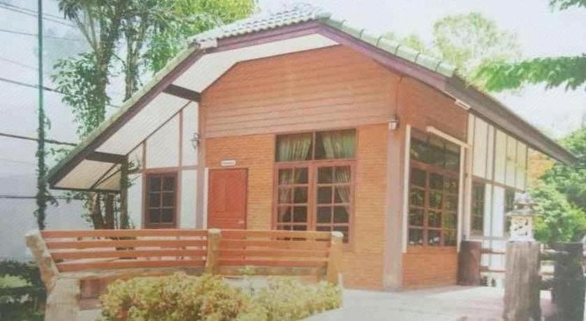 The Pine Resort Pathum Thani Exterior foto